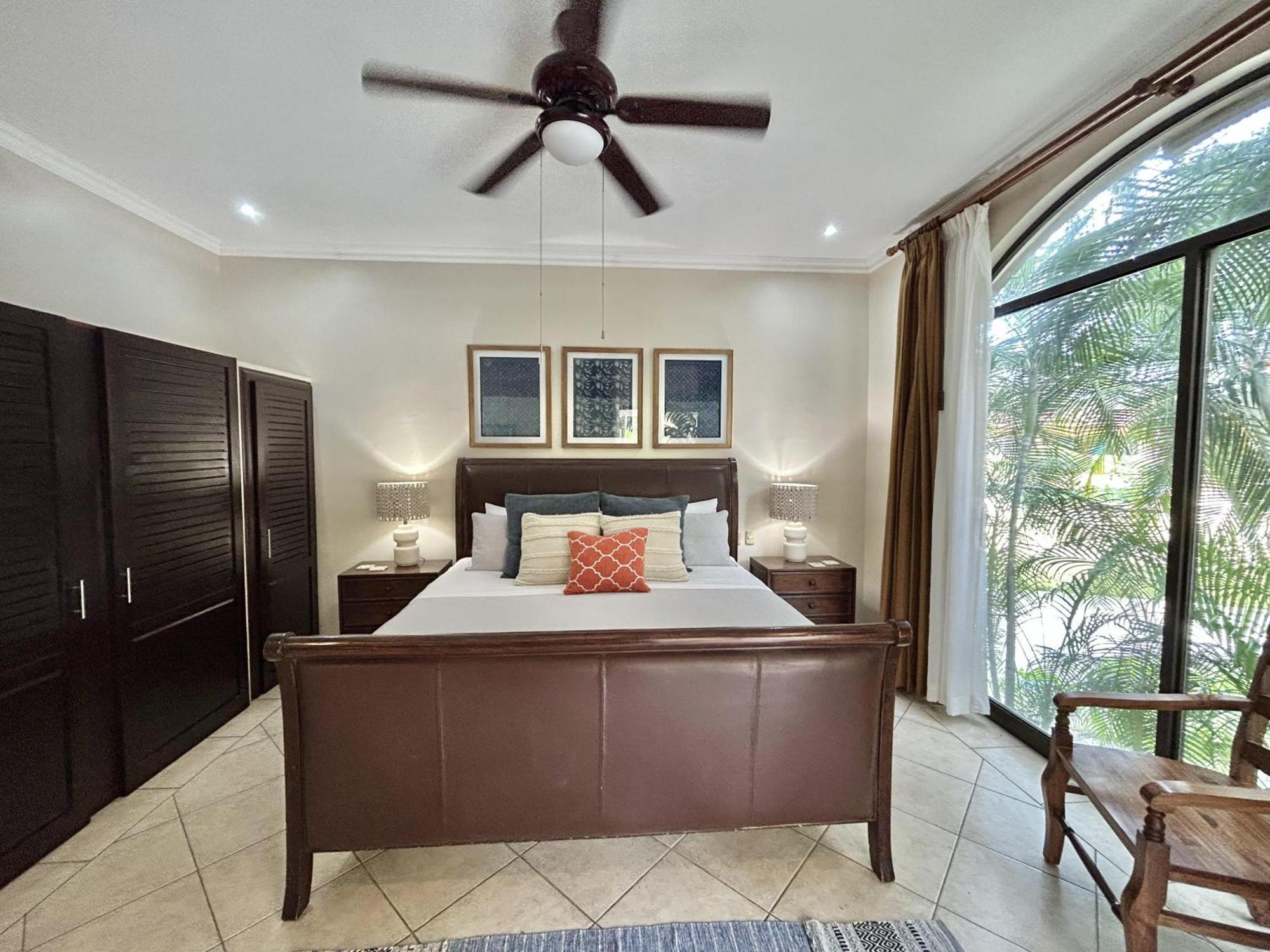 Sunrise 1- 3 Bedroom Poolside Condo 타마린도 외부 사진