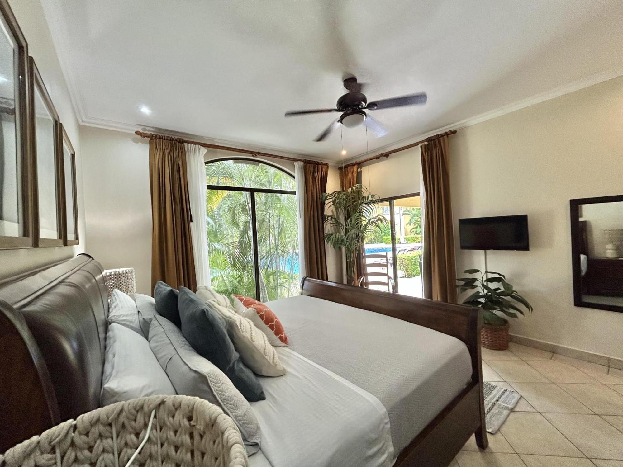 Sunrise 1- 3 Bedroom Poolside Condo 타마린도 외부 사진