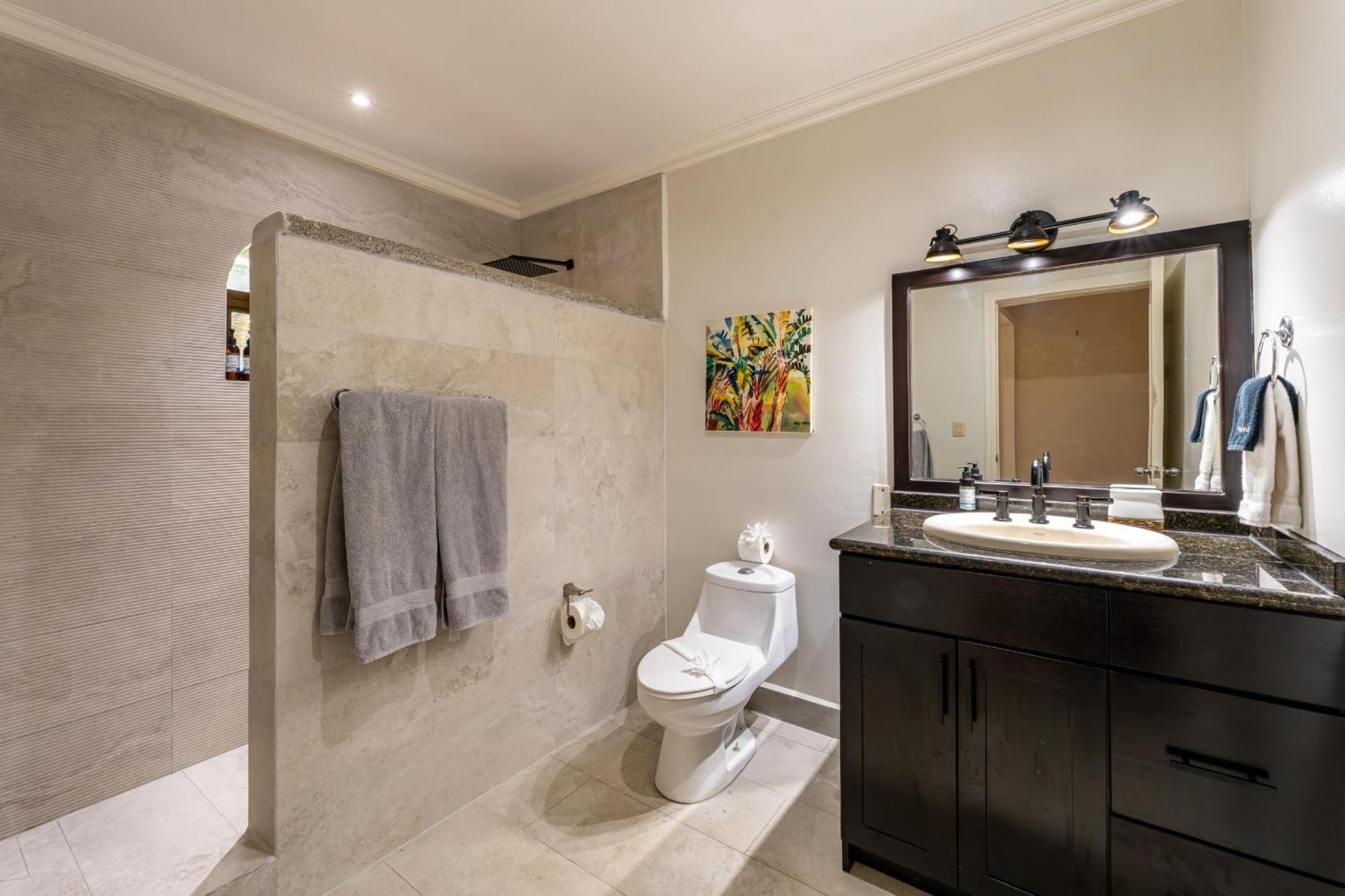 Sunrise 1- 3 Bedroom Poolside Condo 타마린도 외부 사진